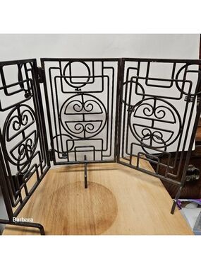 Vintage 3-Panel Tabletop Folding Cast Iron Candle Holder Screen Holds 8 Votives